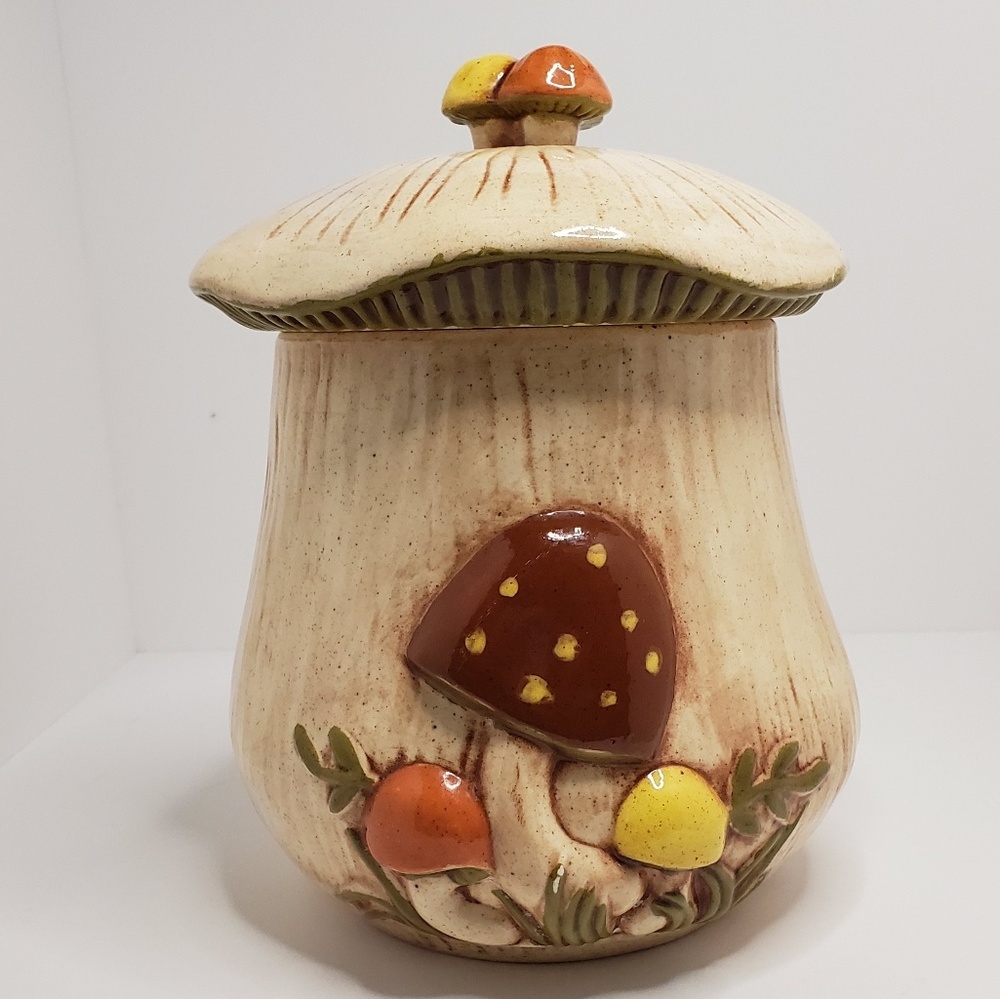 Arnel's Ceramic Mushroom Medium Size Canister